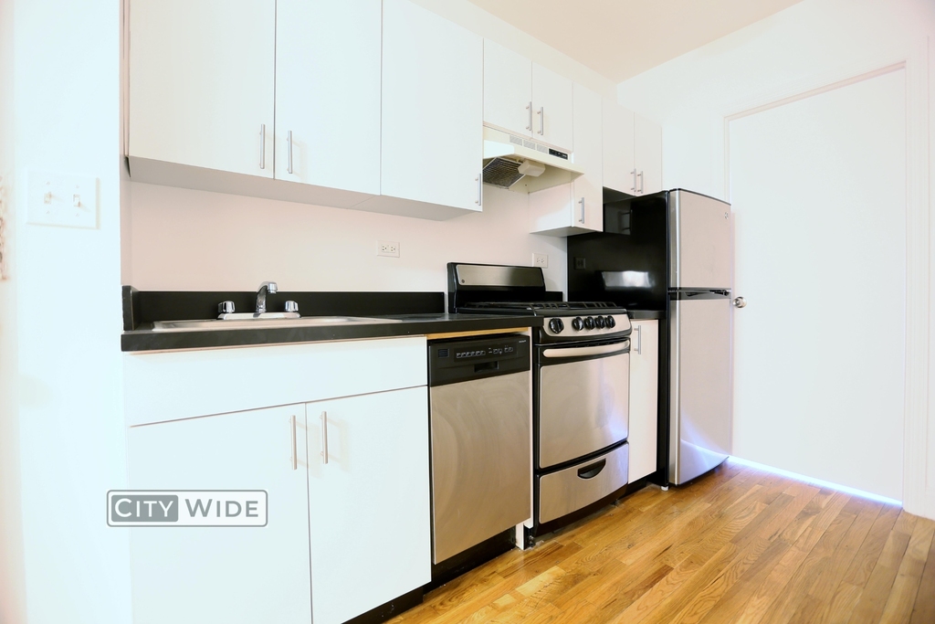 222 East 89th Street - Photo 1