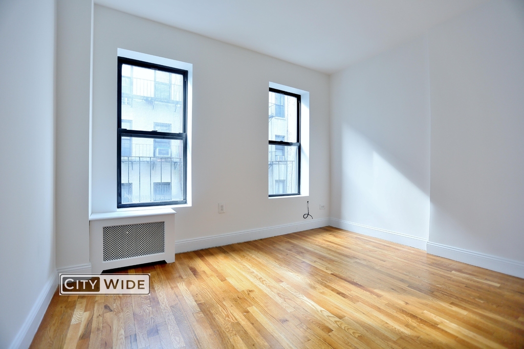 222 East 89th Street - Photo 0