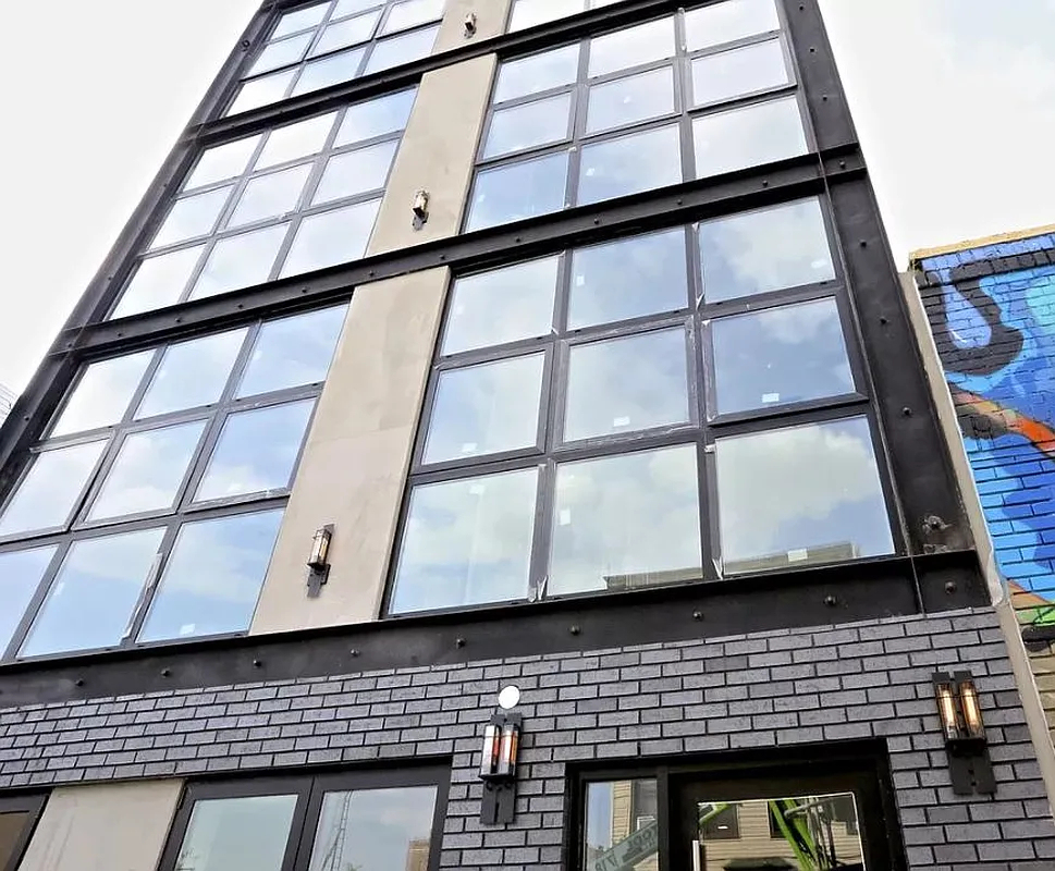 1513 Gates Avenue - Photo 9