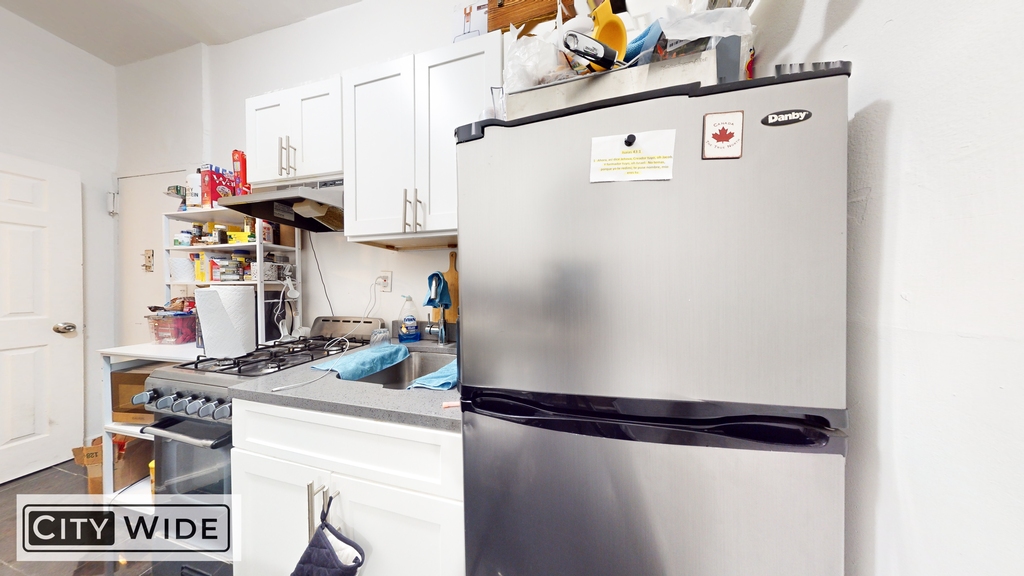 265 East 78th Street - Photo 2