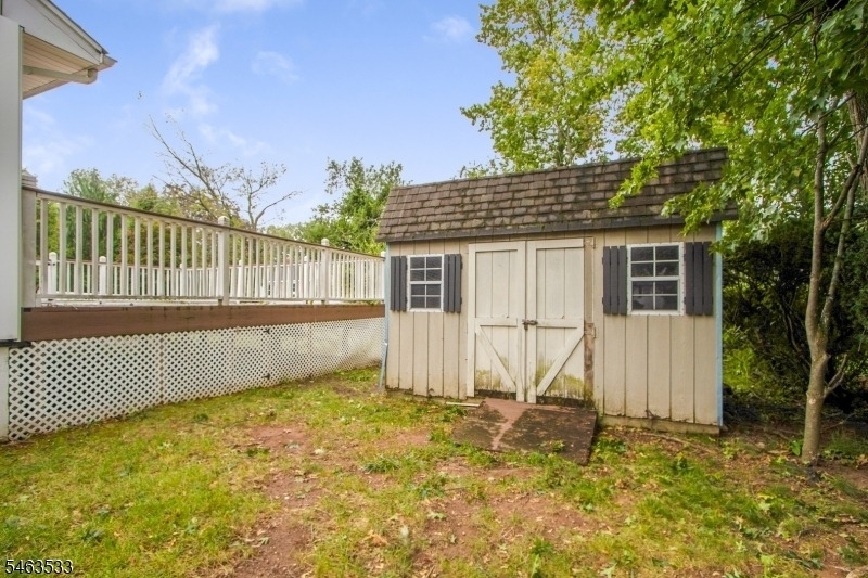 23 Briar Hills Cir - Photo 16