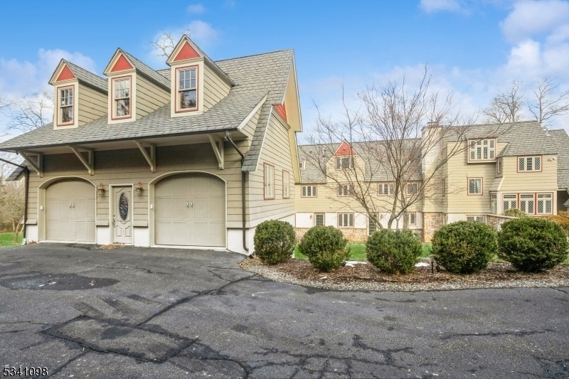 88 W Main St - Photo 35
