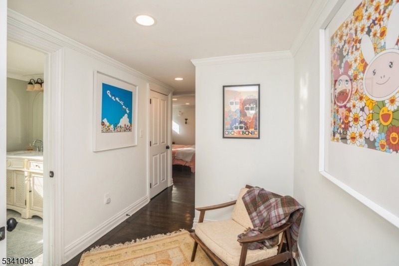 88 W Main St - Photo 16