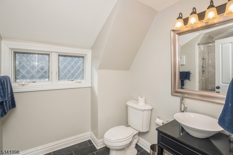 88 W Main St - Photo 32