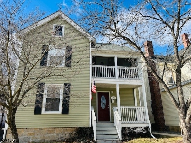 250 Spring St - Photo 0
