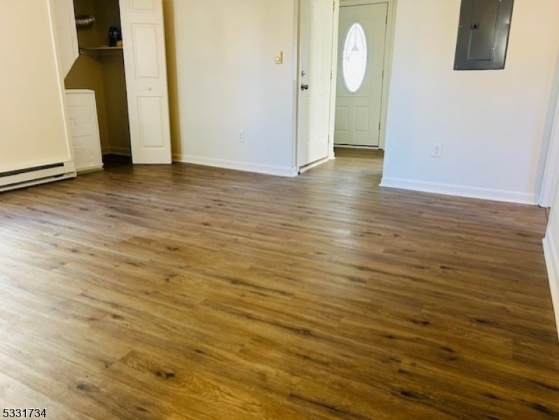 250 Spring St - Photo 3