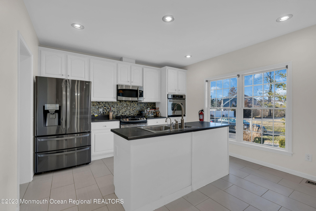374.5 W Park Avenue - Photo 5