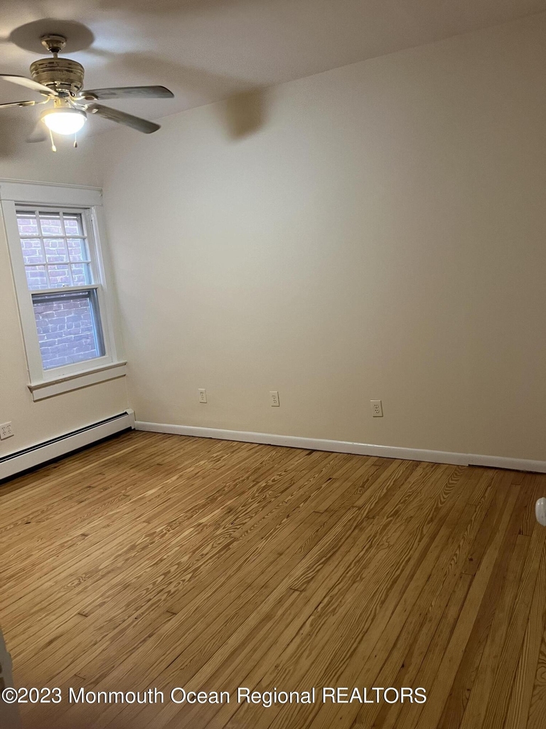 1214 3rd Avenue - Photo 5