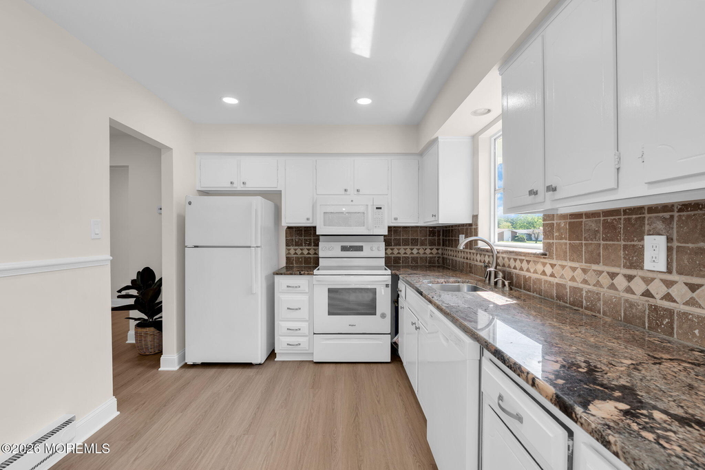 107 Blake Circle - Photo 8