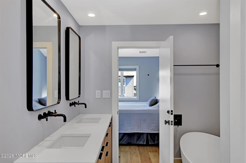 214 Marina Drive - Photo 10