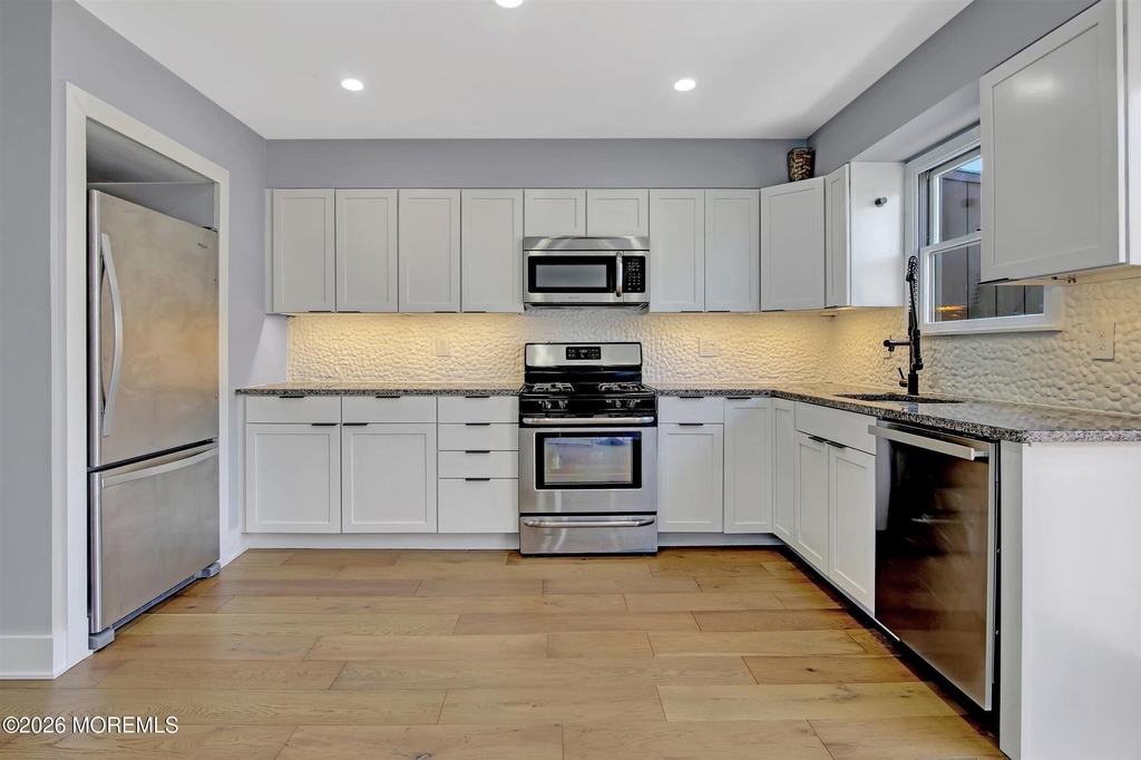 214 Marina Drive - Photo 1