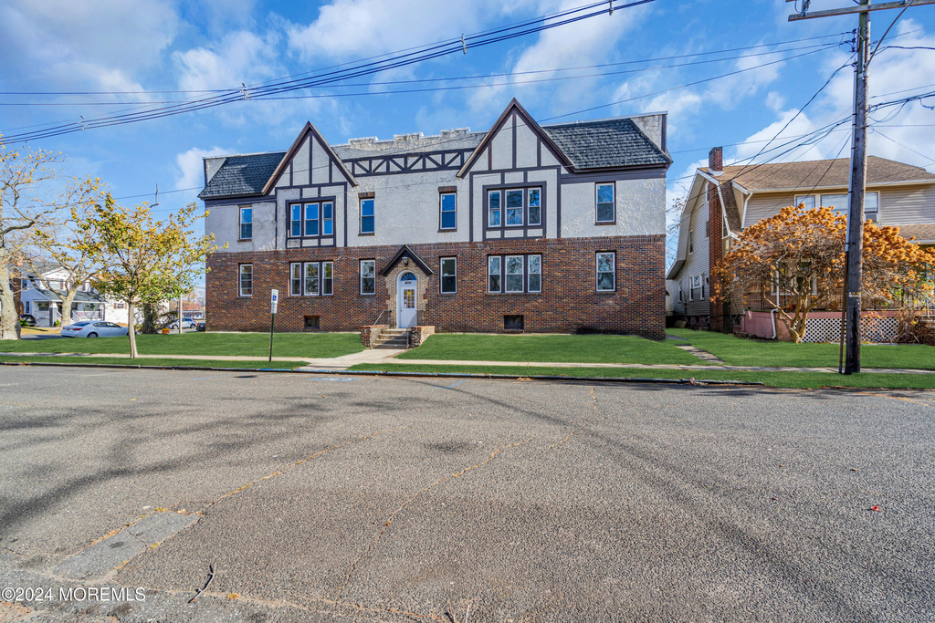 922 4th Avenue - Photo 22