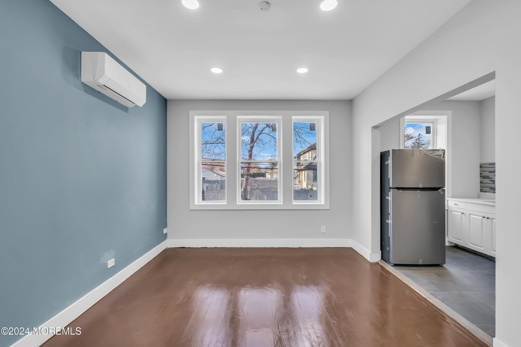 922 4th Avenue - Photo 17