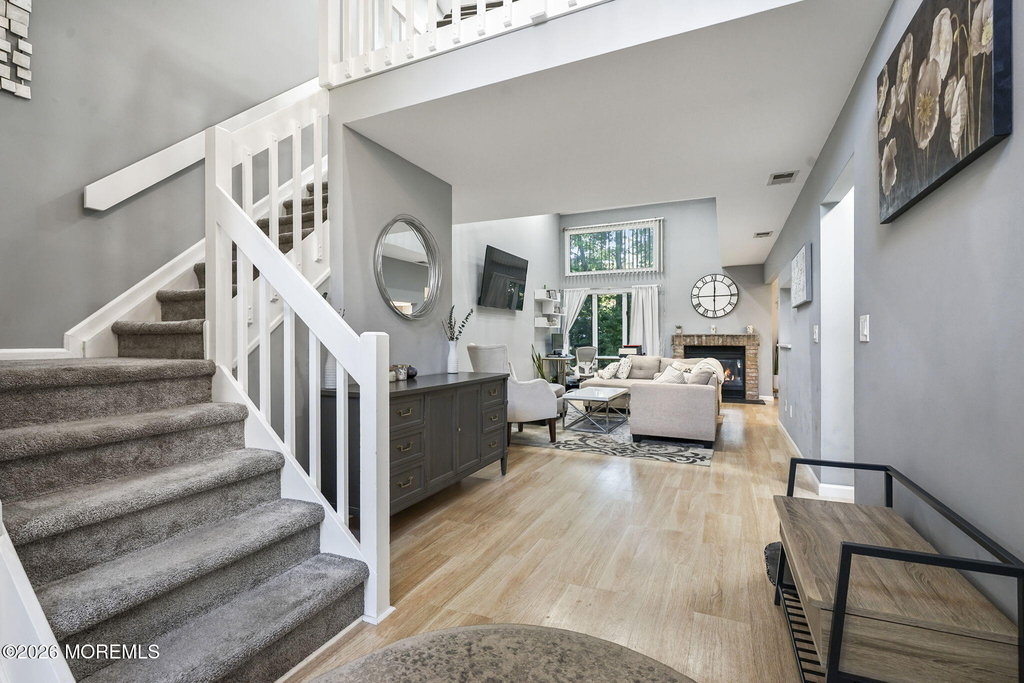 41 White Swan Way - Photo 2