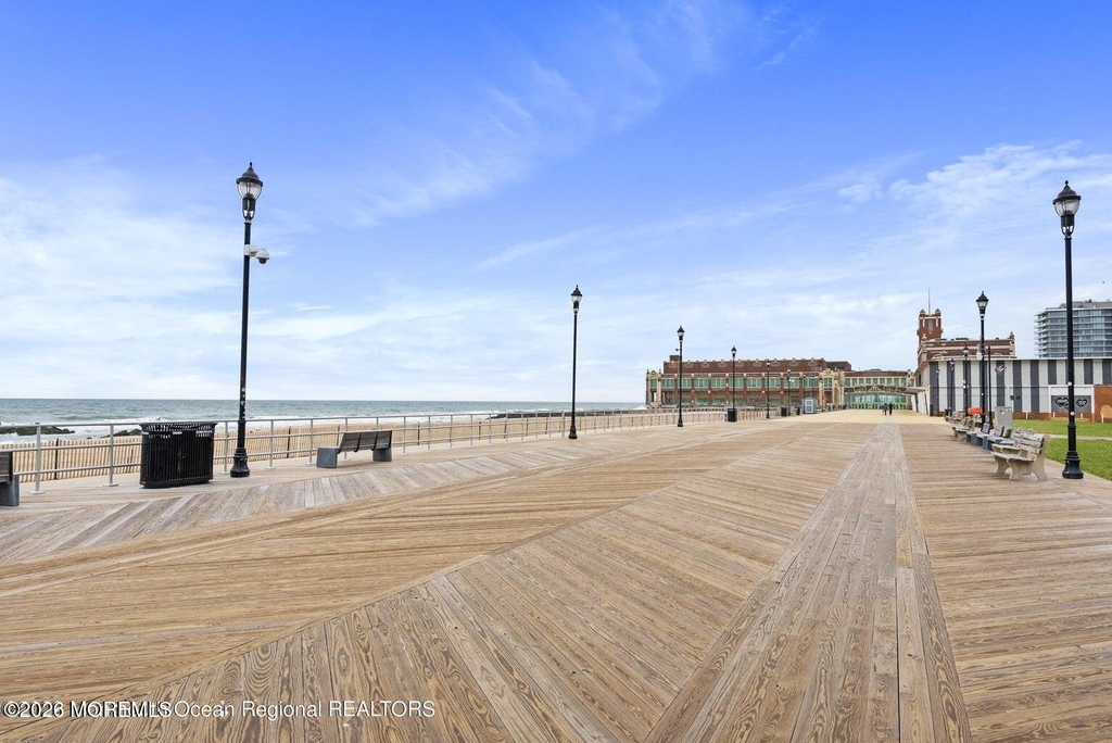 1501 Ocean Avenue - Photo 24