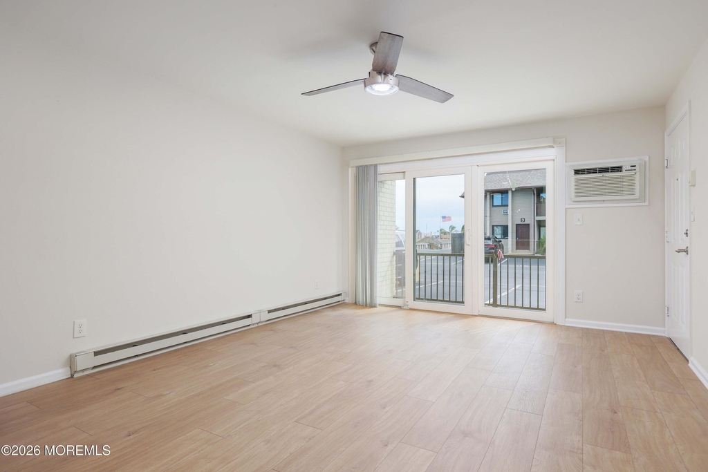 330 Shore Drive - Photo 11