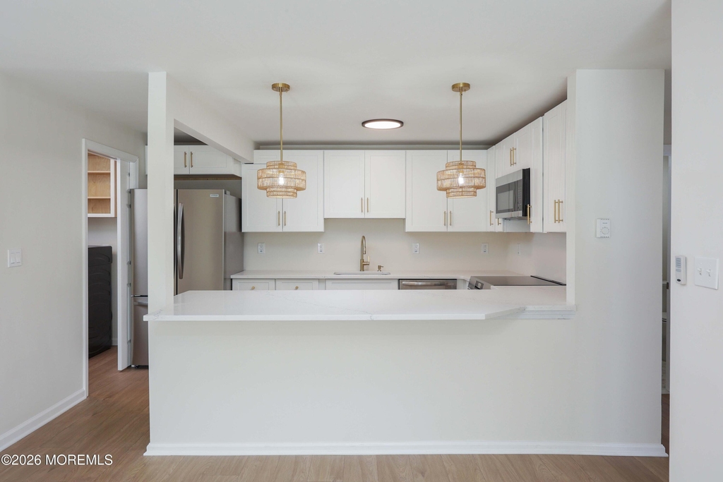 330 Shore Drive - Photo 13