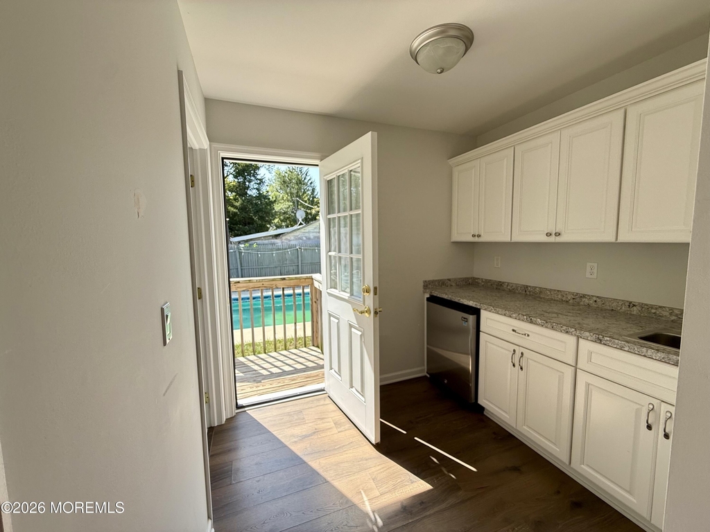 504 4th Avenue - Photo 39
