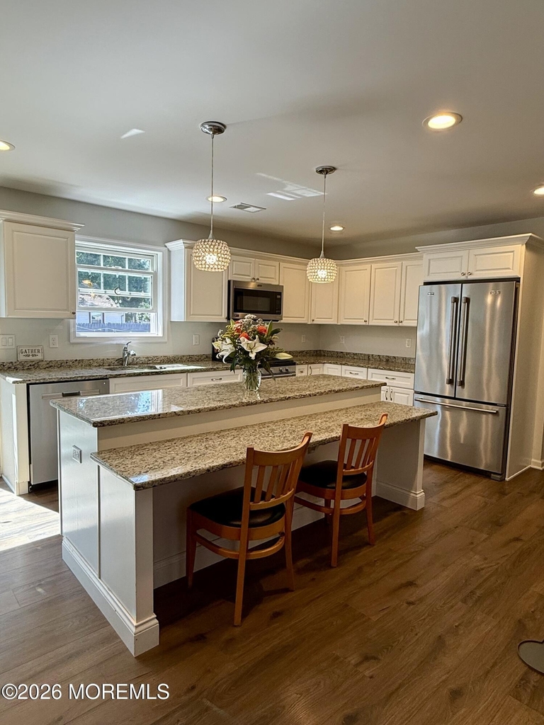 504 4th Avenue - Photo 12