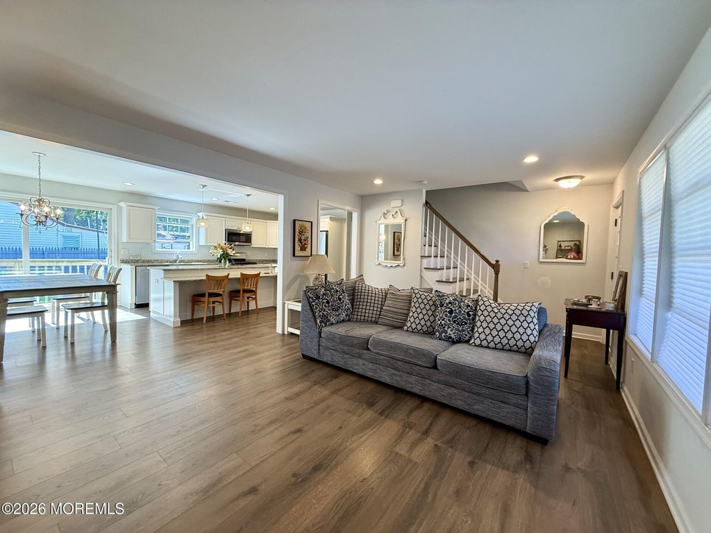 504 4th Avenue - Photo 7