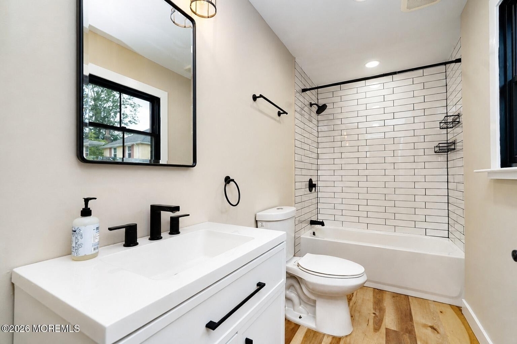 108 Catherine Street - Photo 11