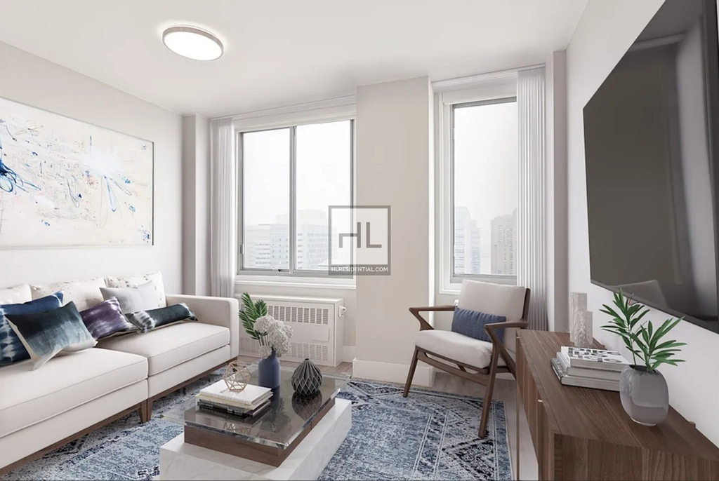 Second Avenue - Photo 1