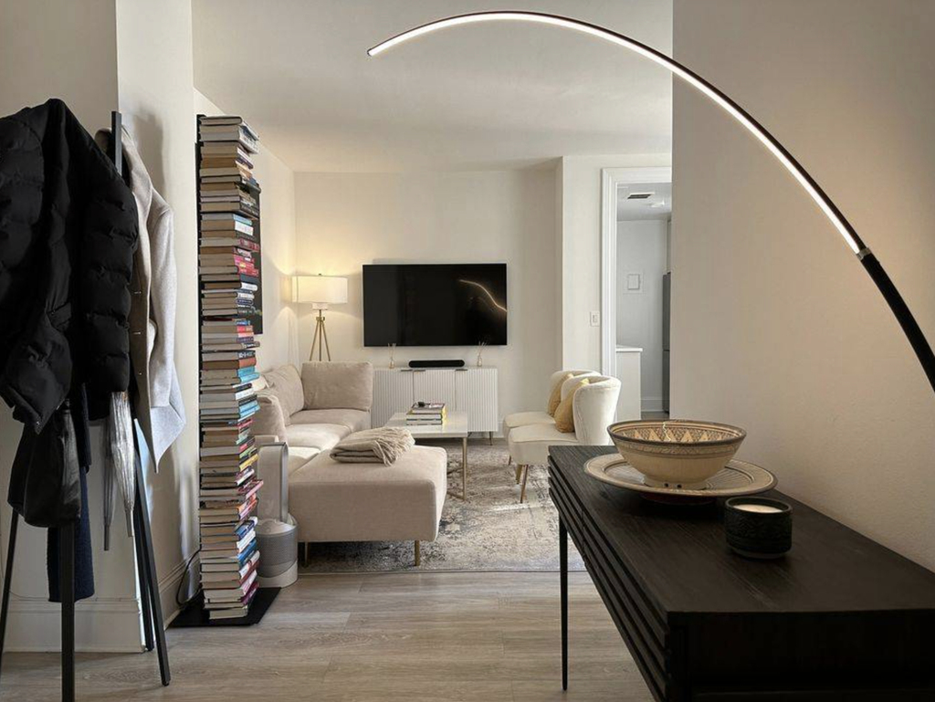 West 34th Street - Photo 3
