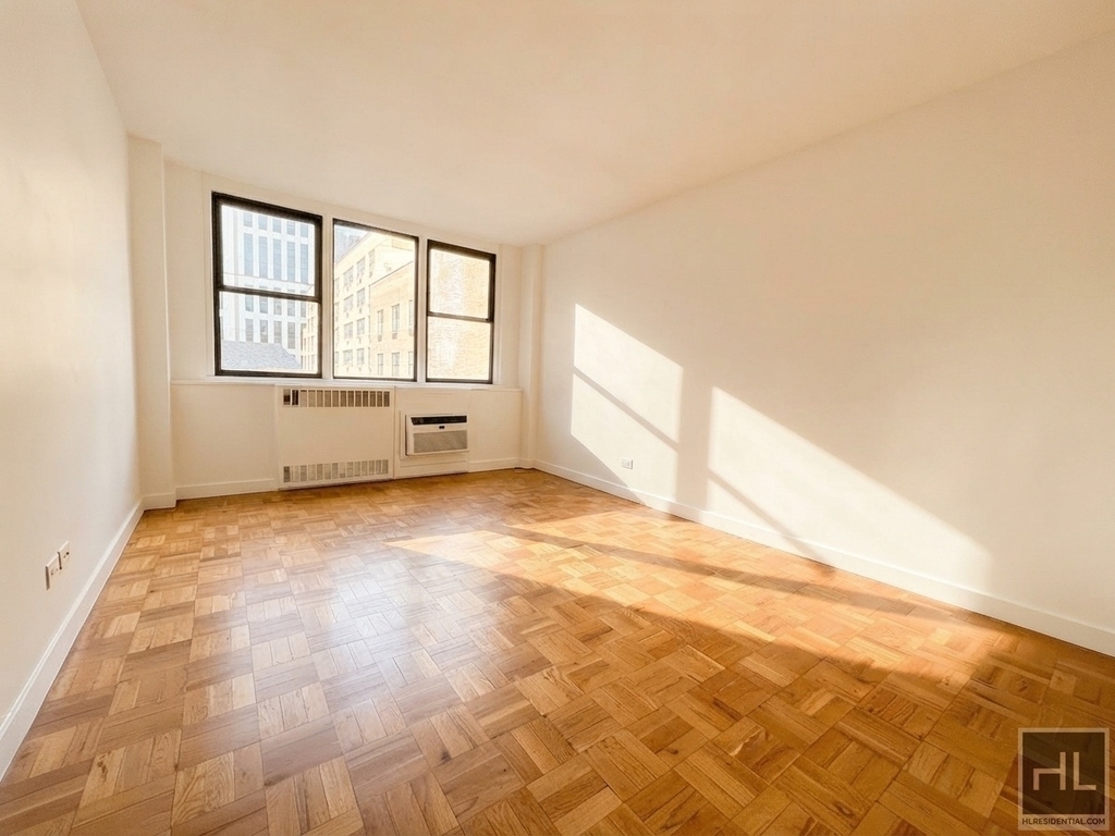 East 79th Street - Photo 3