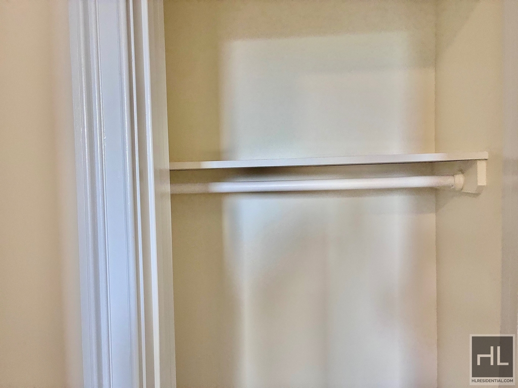 79 Street - Photo 8