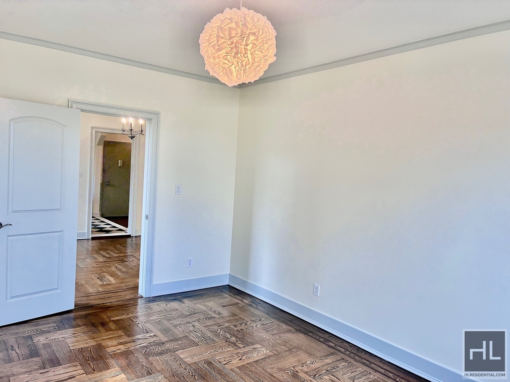 79 Street - Photo 15