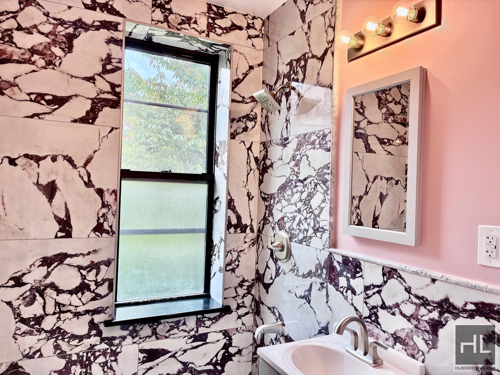 79 Street - Photo 7