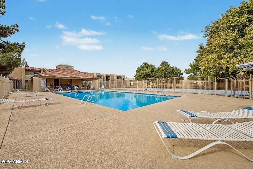5816 W Crocus Drive - Photo 34