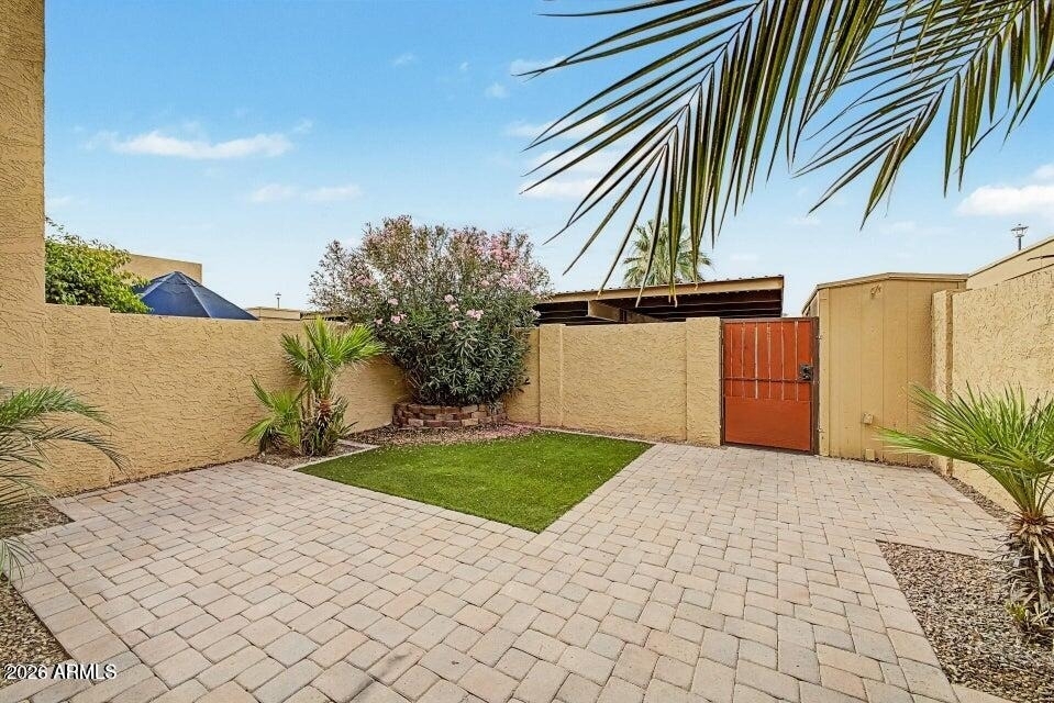 5816 W Crocus Drive - Photo 30