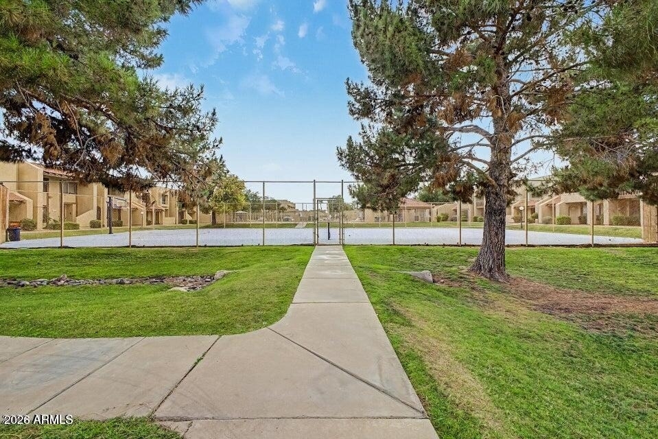 5816 W Crocus Drive - Photo 31