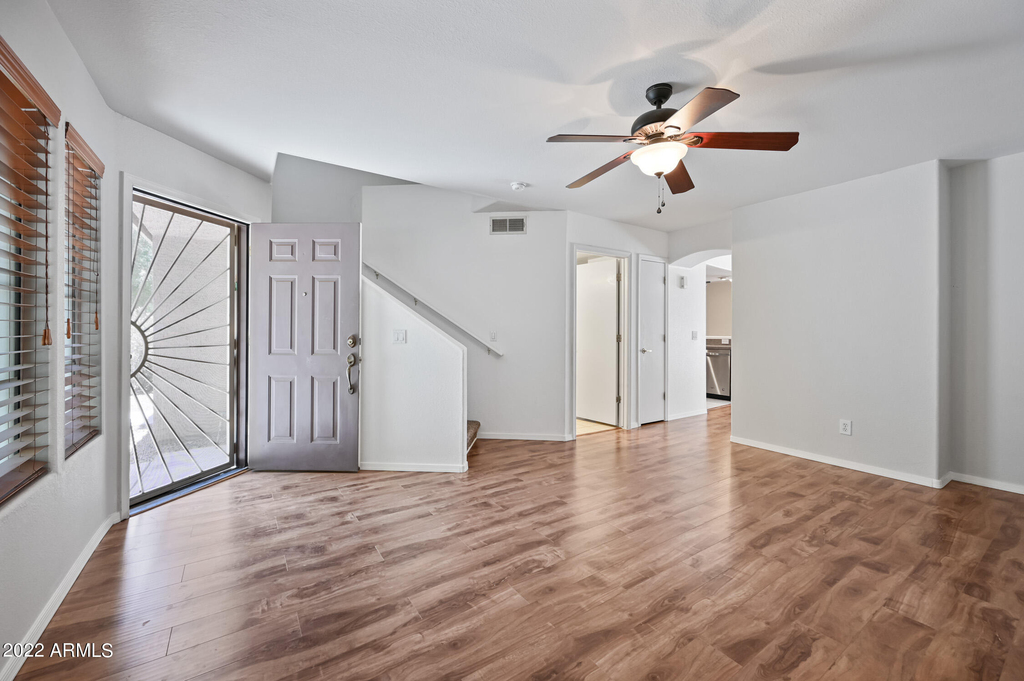 2875 W Highland Street - Photo 3