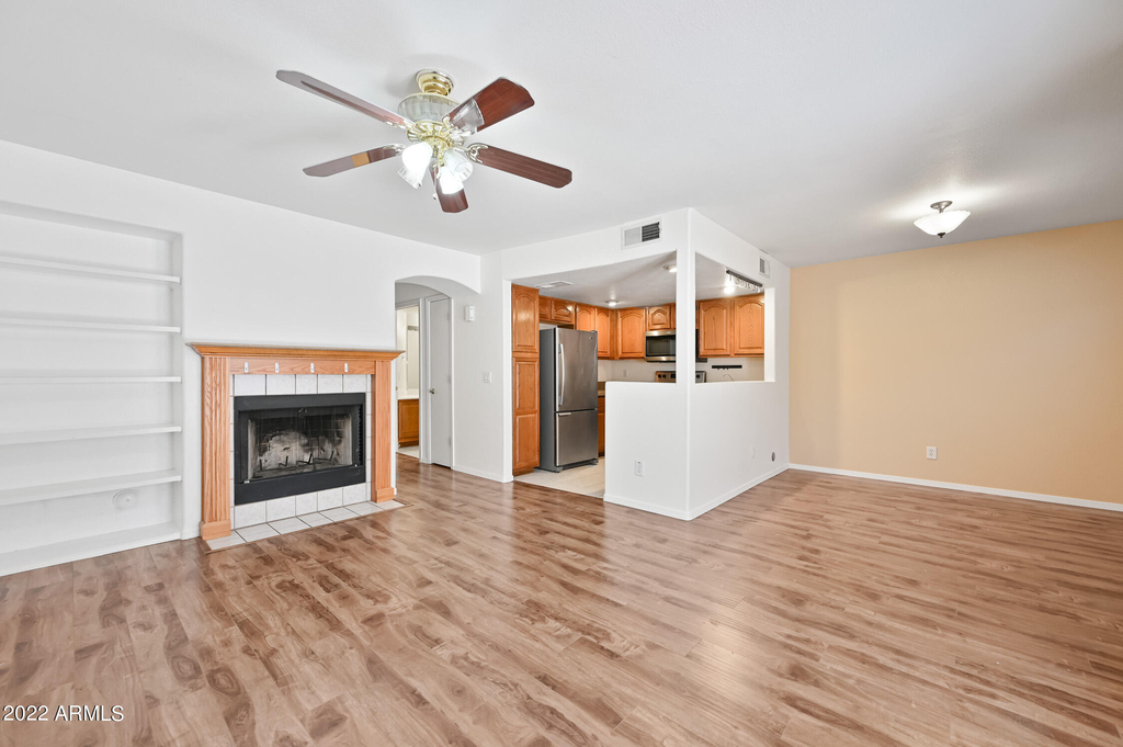 2875 W Highland Street - Photo 9