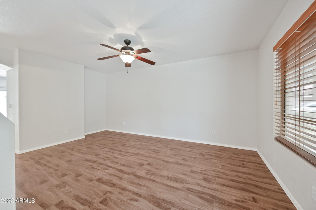2875 W Highland Street - Photo 2