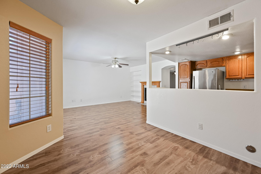 2875 W Highland Street - Photo 11