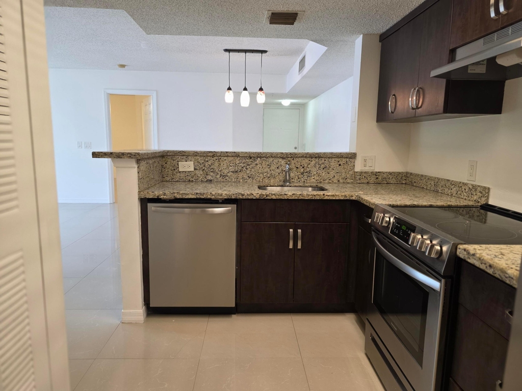 5055 Wiles Road - Photo 4