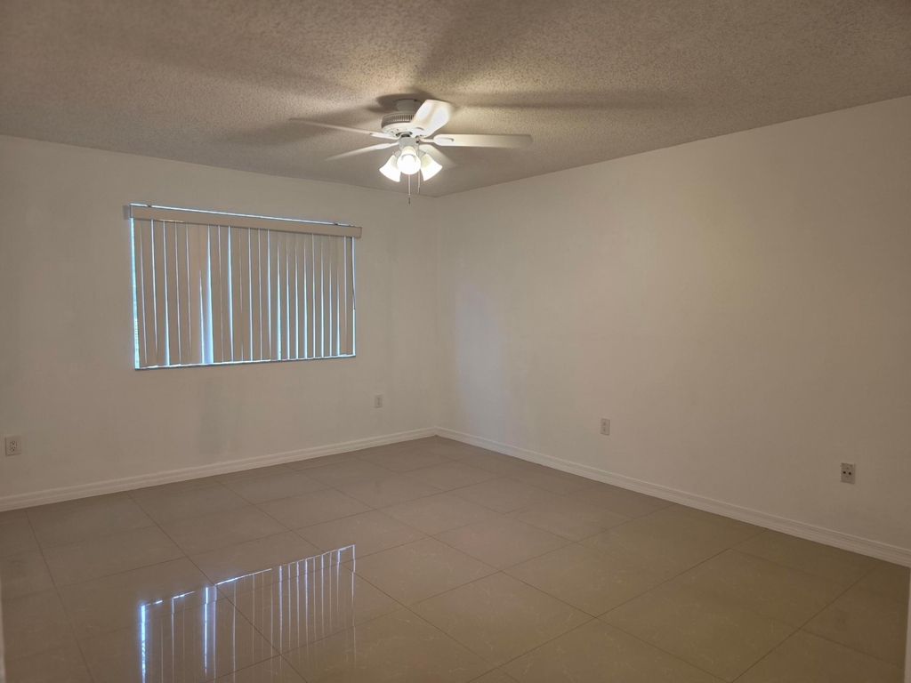 5055 Wiles Road - Photo 13