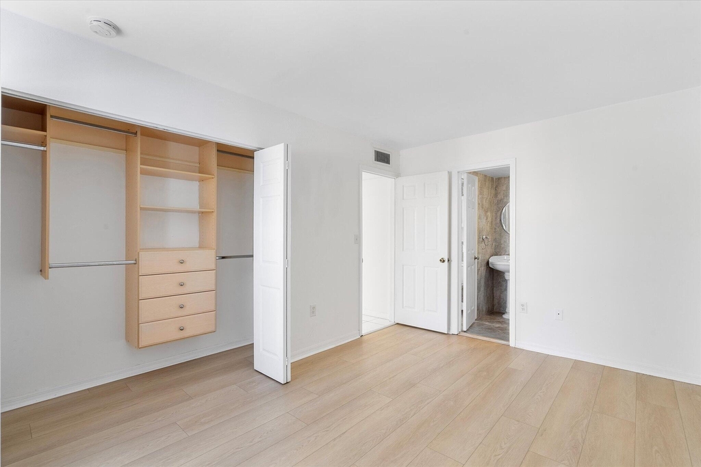 2138 Sw 6 Street - Photo 11