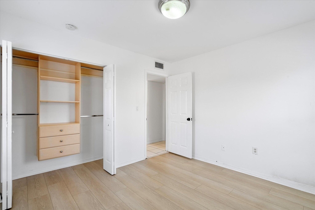 2138 Sw 6 Street - Photo 8