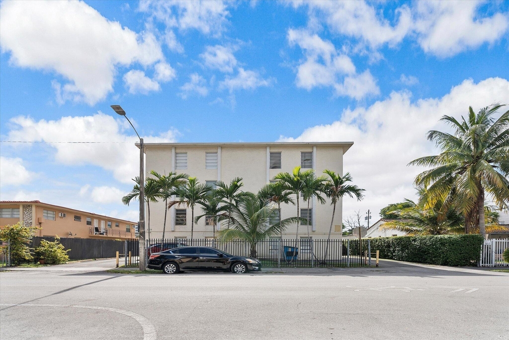 2138 Sw 6 Street - Photo 1
