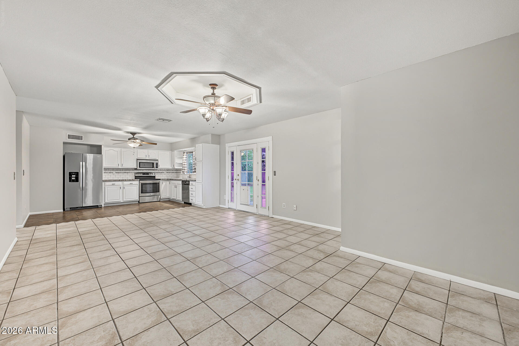 10014 N 87th Lane - Photo 9