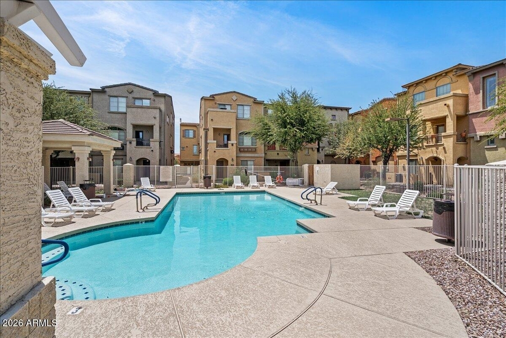 2402 E 5th Street - Photo 25