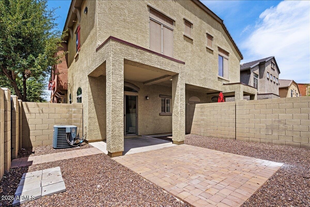 2402 E 5th Street - Photo 22