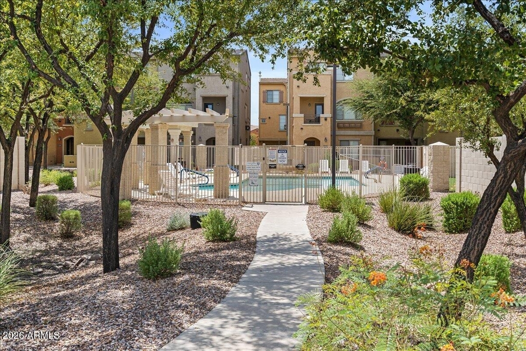 2402 E 5th Street - Photo 24