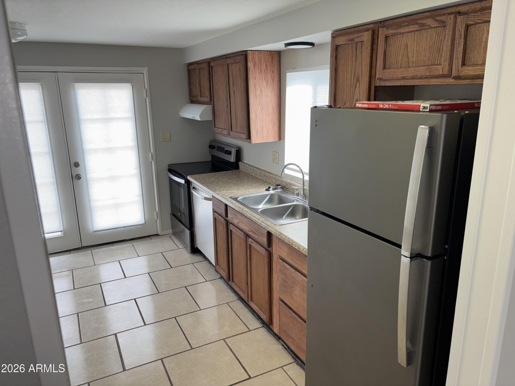 148 S 54th Street - Photo 3