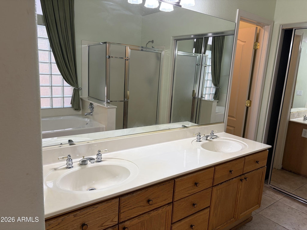 4670 W Geronimo Street - Photo 8