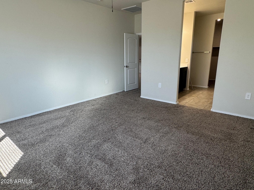 36091 W Seville Drive - Photo 8